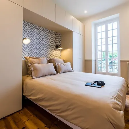 Hébergement de vacances Margot Keyweek Townhouse With Terrace And Jacuzzi Close To Beaches Biarritz